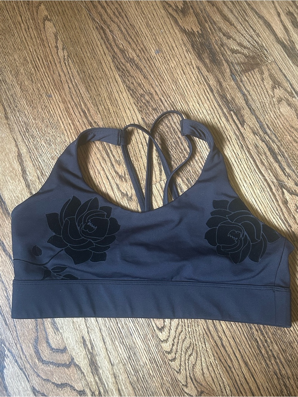 Zyia xl Women's Black Floral-Print Strappy Sports Bra